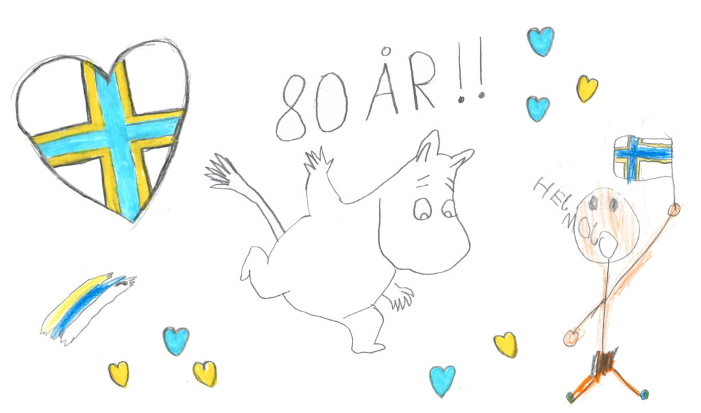 Barnteckning med ett dansande mumintroll, hjärtformad finsk flagga och en pojhke med en finsk flagga